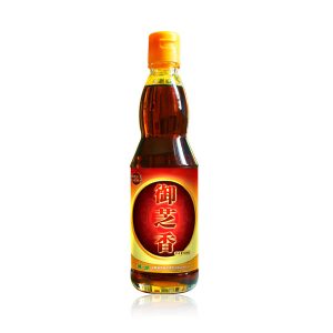 御芝香香油瓶贴包装设计