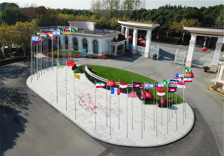 绿舟酒店入口万国旗—— 项 目 设 计 方 案